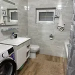 Carpathian Dream Apartment *